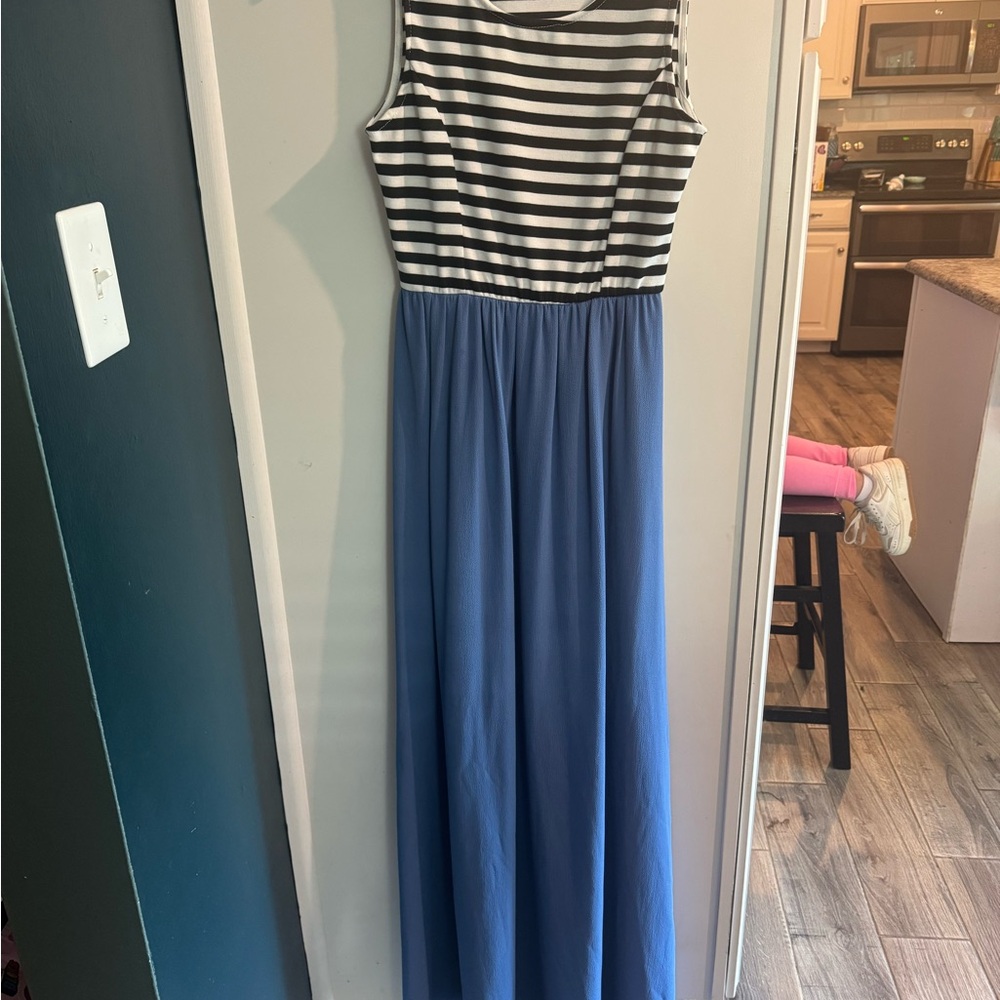 My Beloved Black and White Sleeveless Maxi Sundress